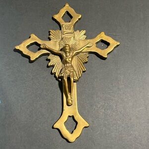 Pre-Owned Used Vintage Heavy Brass Crucifix